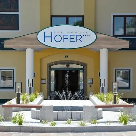 Отель Hofer Superior 3*