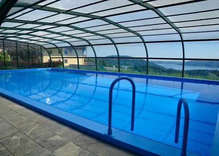 Hofer Superior Strass im Attergau