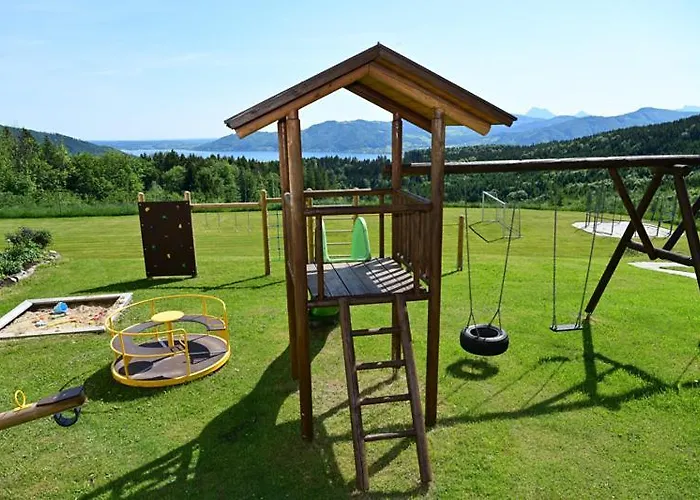 Hofer Superior Strass im Attergau