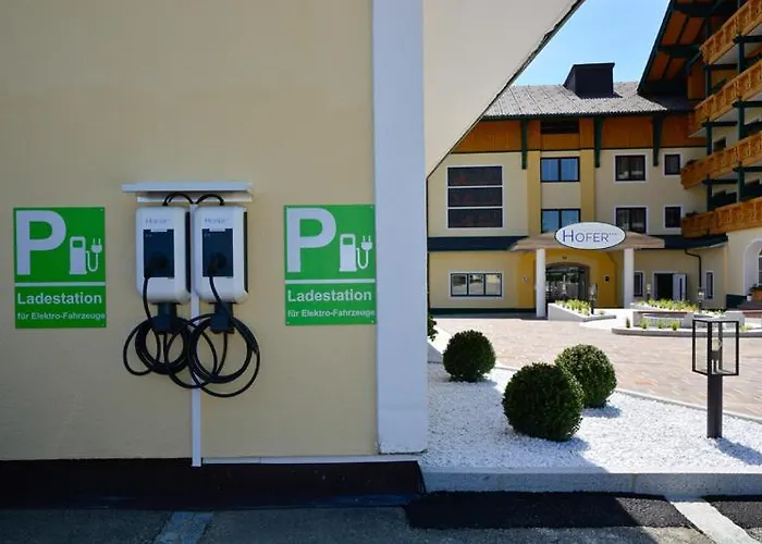 Hotell Hofer Superior Strass im Attergau